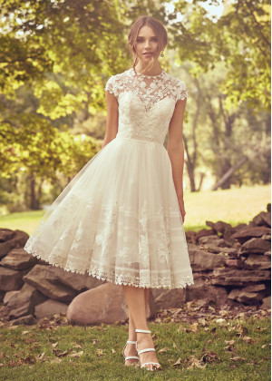Cap Sleeve Ivory Lace Tulle Knee Length Wedding Dress